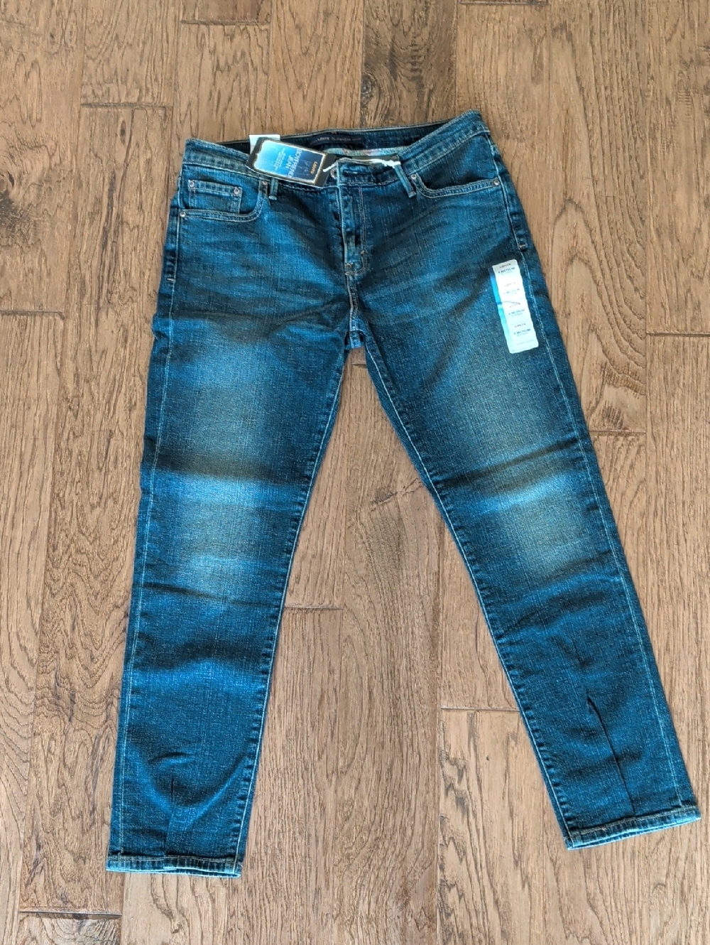 Levi's NWT Boyfriend Mid-Rise Jeans Tarnishd Wash Floral Lining Size 8